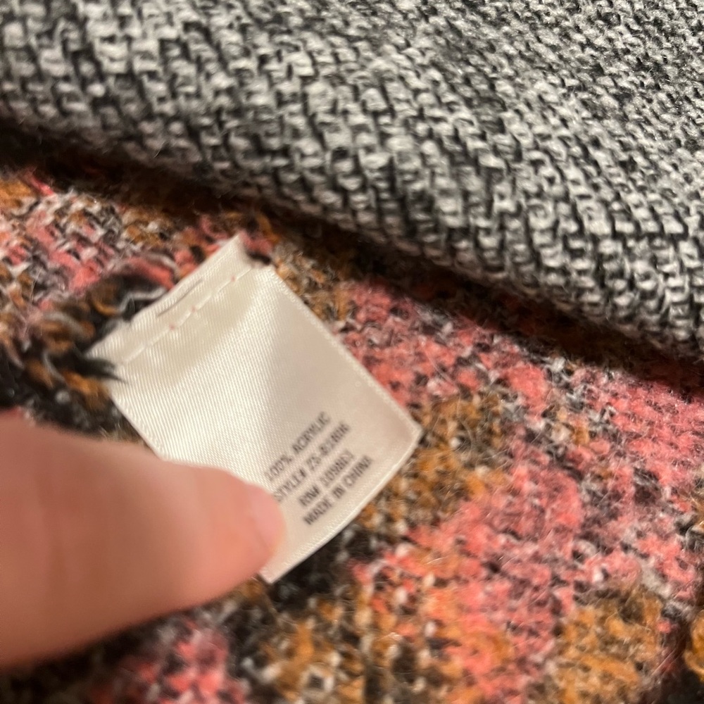 pacsun grey multicolor scarf with tassels - Picture 7 of 7